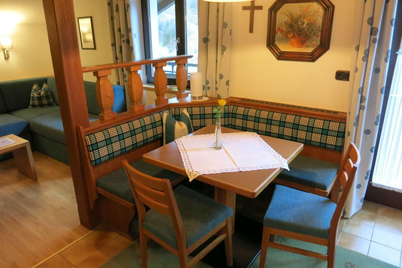 Ferienwohnungen Hinteranger Tux Bagian luar foto